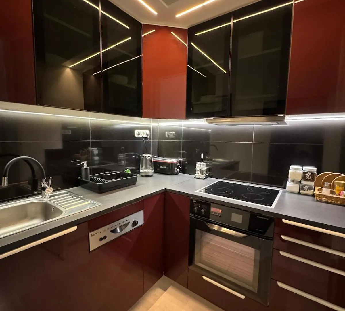 부다페스트 Chic Soho Retreat - Downtown 아파트
