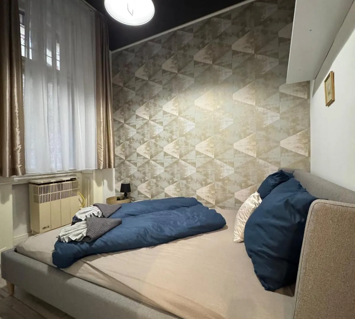 부다페스트 Chic Soho Retreat - Downtown 아파트
